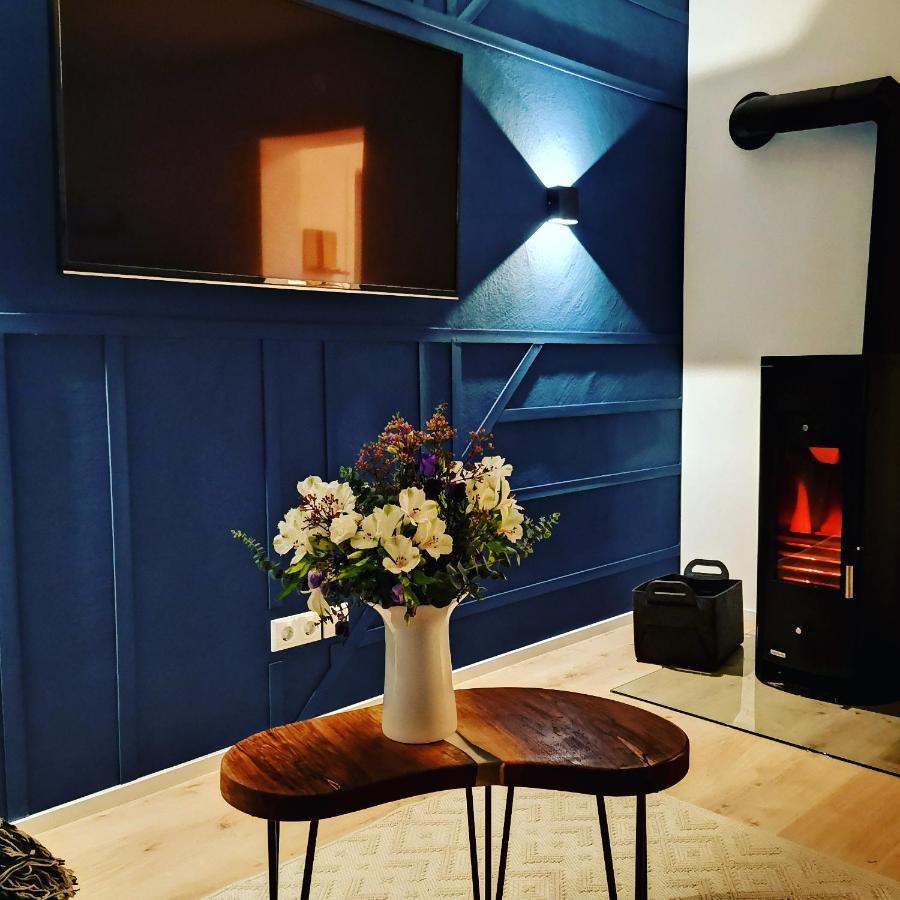 Moderne Mit Designbad *