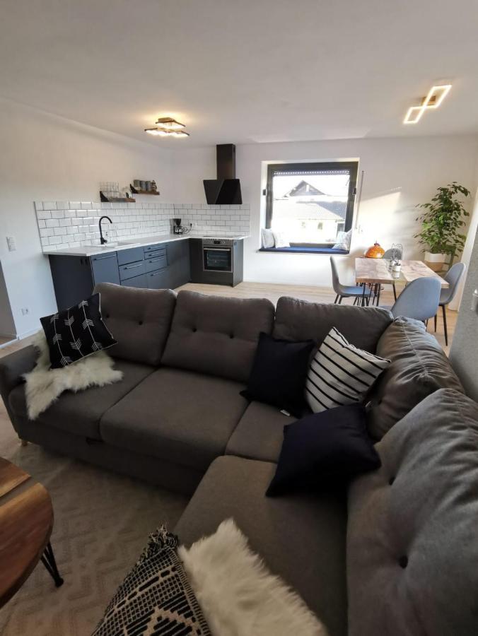 Moderne Mit Designbad *